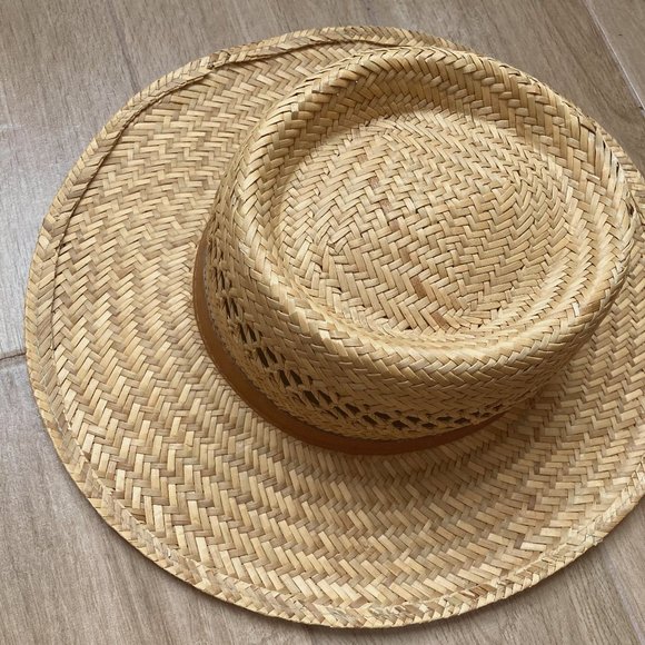 Straw hat with Faux Leather Trim - Picture 3 of 5